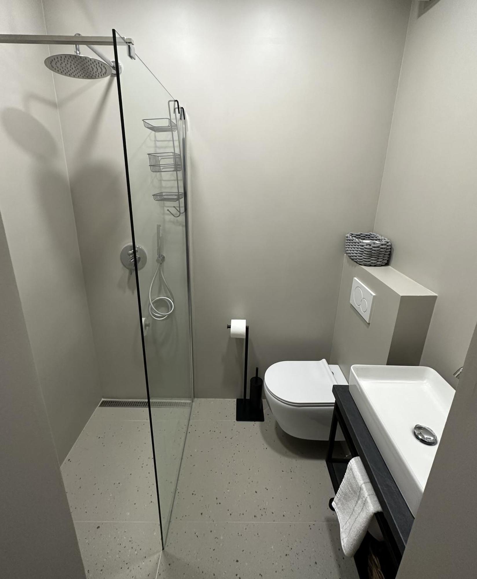 Apartments Rombon โบเว็ก ภายนอก รูปภาพ
